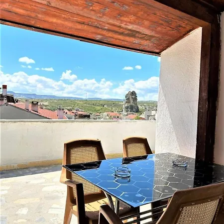 Guemues Hotel *